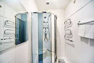 Гостиница Омега-клуб Севастополь Стандартный двухместный номер с 1 кроватью-3