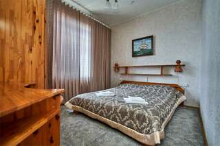 Гостиница Омега-клуб Севастополь Четырехместный номер-4