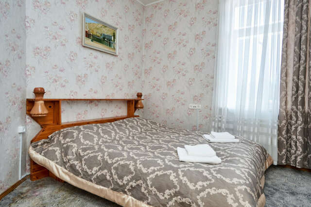 Гостиница Омега-клуб Севастополь-92