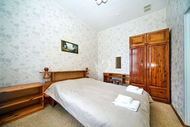 Гостиница Омега-клуб Севастополь-93